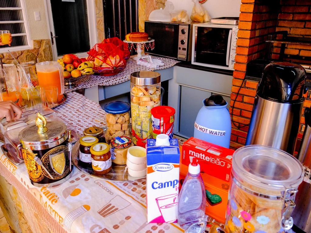 Hostel Pampulha Бело Оризонти Екстериор снимка